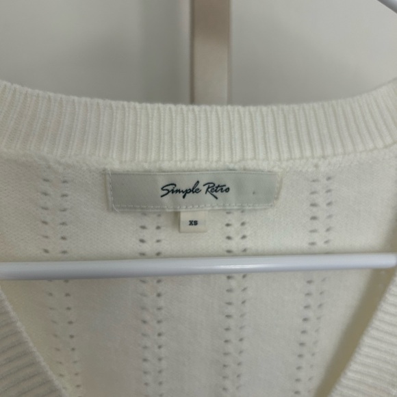 Simple Retro Floral Embroidered Handmade Cardigan Cottagecore Grandmacore - Picture 7 of 8